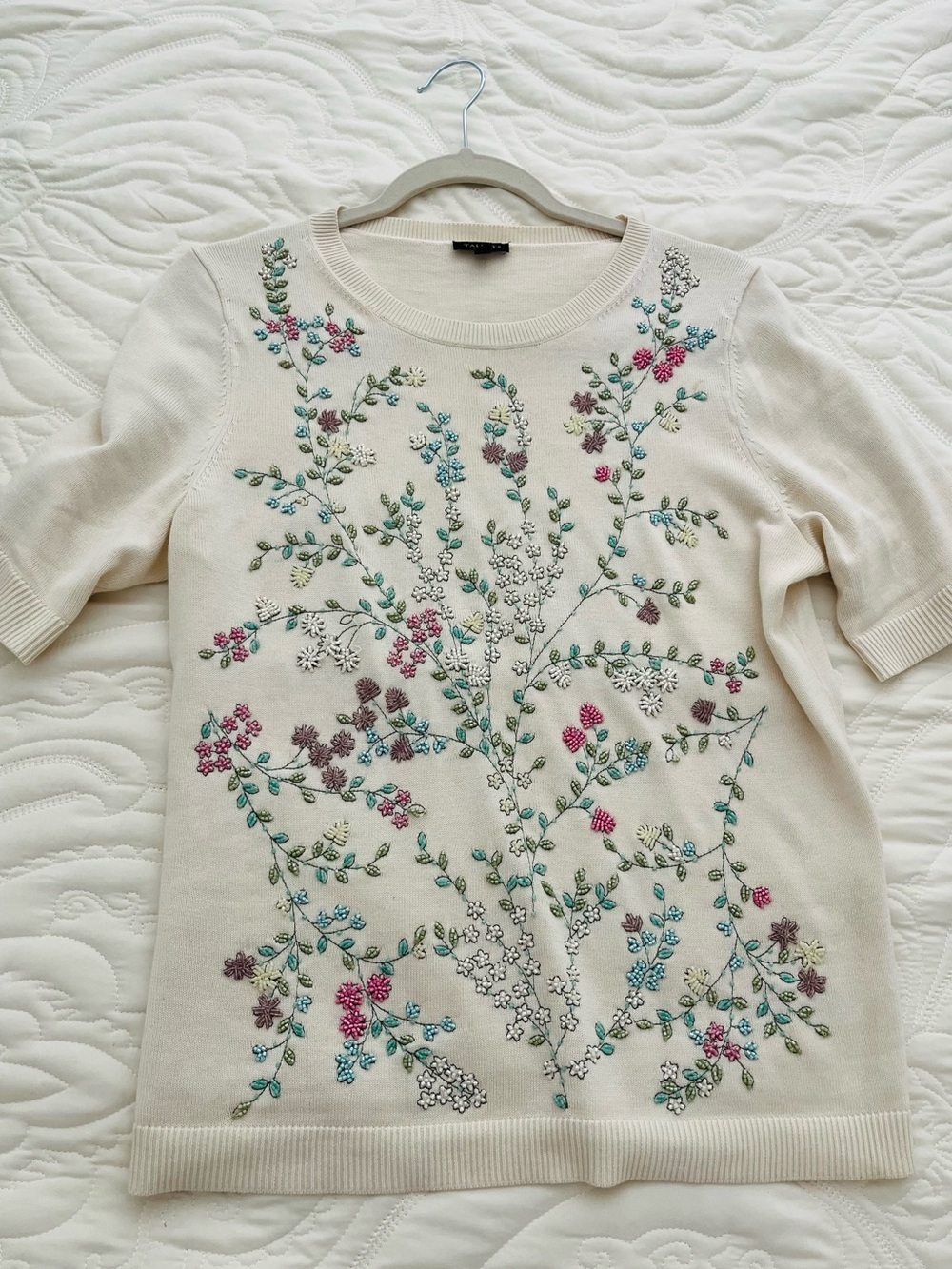 Talbots Cream Floral Embroidered Short Sleeve Sweater - Picture 2 of 9